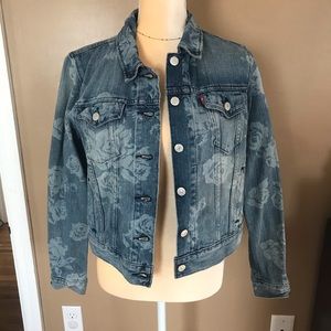Floral Levi’s Jean Jacket